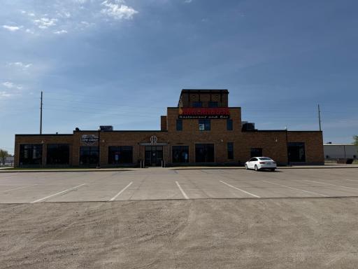 205 5th Avenue SW, Roseau, MN 56751