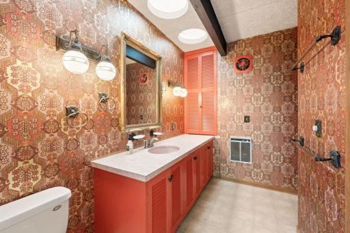 Main level bathroom with iconic 60's features