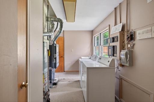 2071 Lindy Avenue, Saint Paul, MN 55113