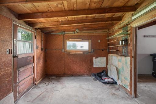 2071 Lindy Avenue, Saint Paul, MN 55113