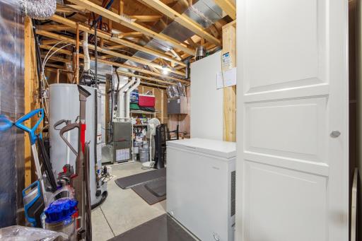 4727 6th Street W, West Fargo, ND 58078