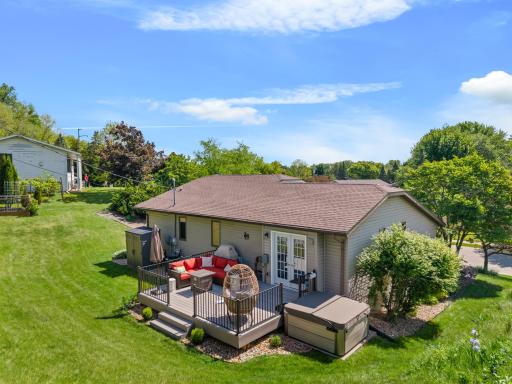 712 Juniper Street, La Crescent, MN 55947