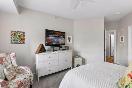 12501 Nicollet Avenue, 409, Burnsville, MN 55337