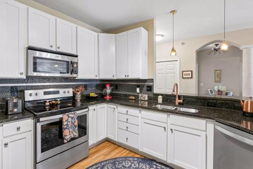 12501 Nicollet Avenue, 409, Burnsville, MN 55337