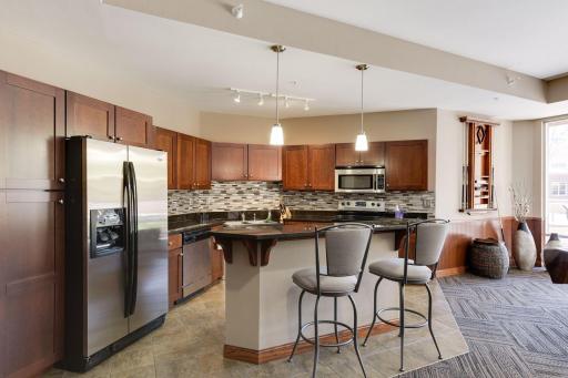 12501 Nicollet Avenue, 409, Burnsville, MN 55337