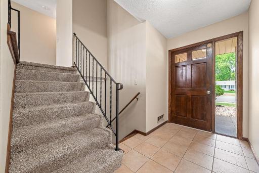 1088 Whitney Drive, Saint Paul, MN 55124