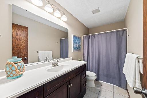 1088 Whitney Drive, Saint Paul, MN 55124