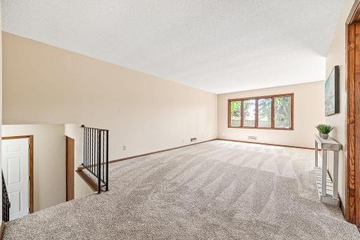 1088 Whitney Drive, Saint Paul, MN 55124