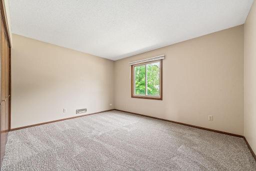 1088 Whitney Drive, Saint Paul, MN 55124
