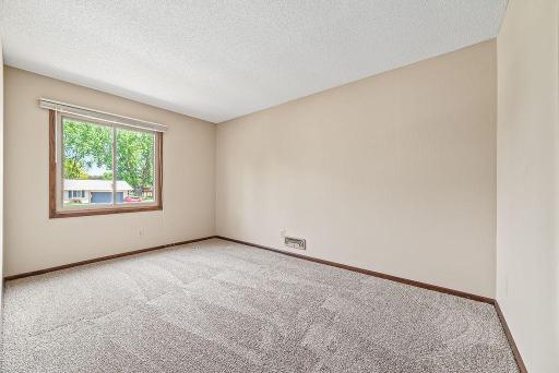 1088 Whitney Drive, Saint Paul, MN 55124