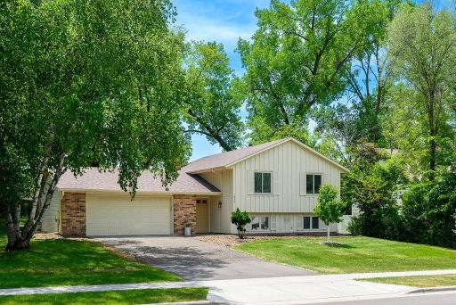 1088 Whitney Drive, Saint Paul, MN 55124