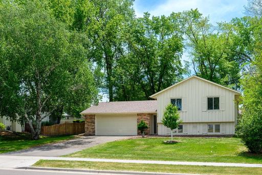 1088 Whitney Drive, Saint Paul, MN 55124