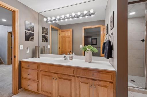 18000 Turtle Point, Eden Prairie, MN 55347