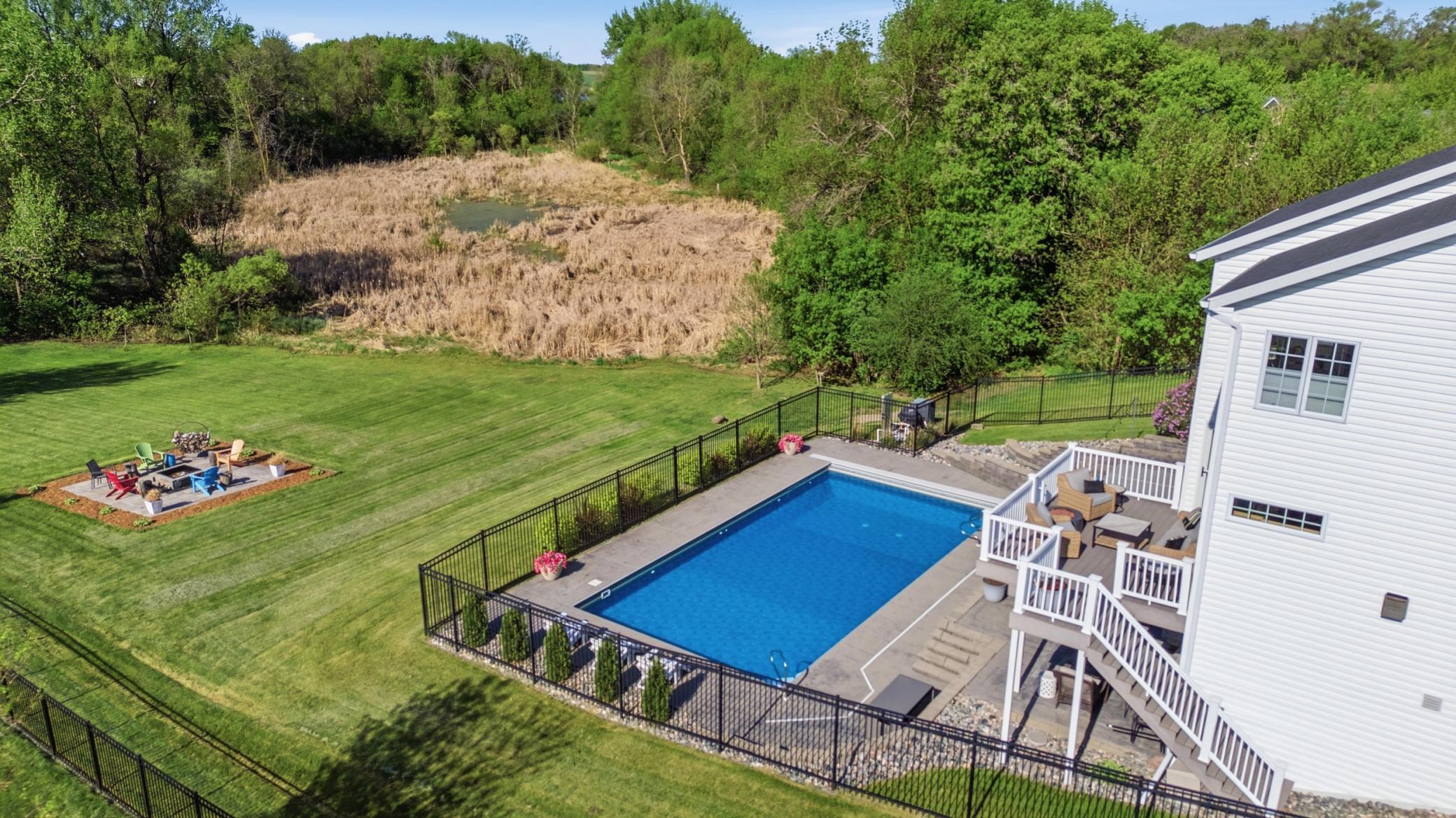 POOL VIEW
