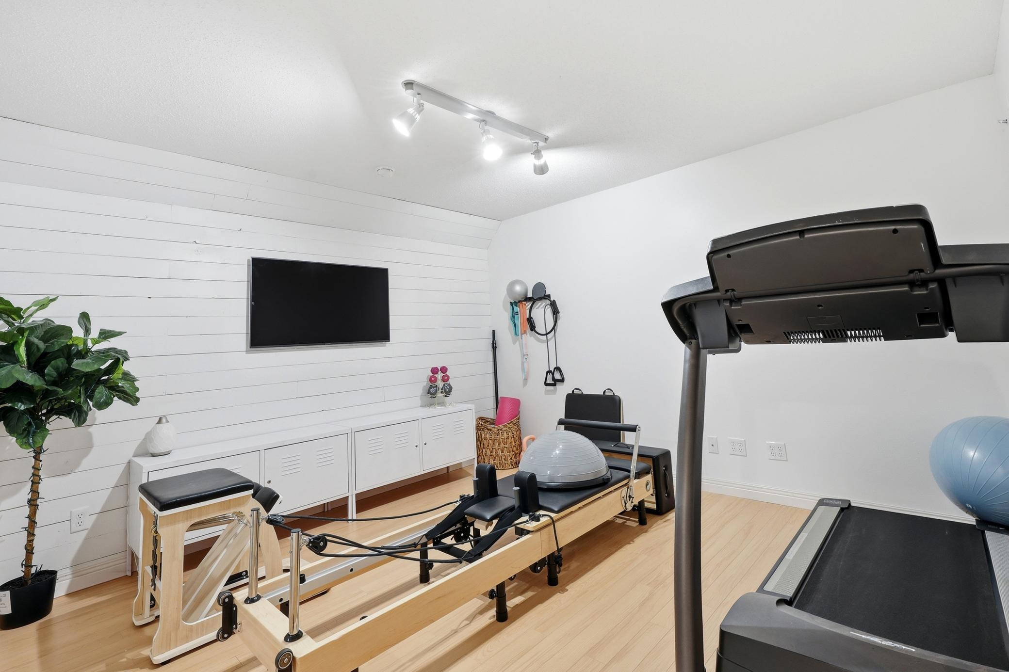 DOWNSTAIRS WORKOUT ROOM