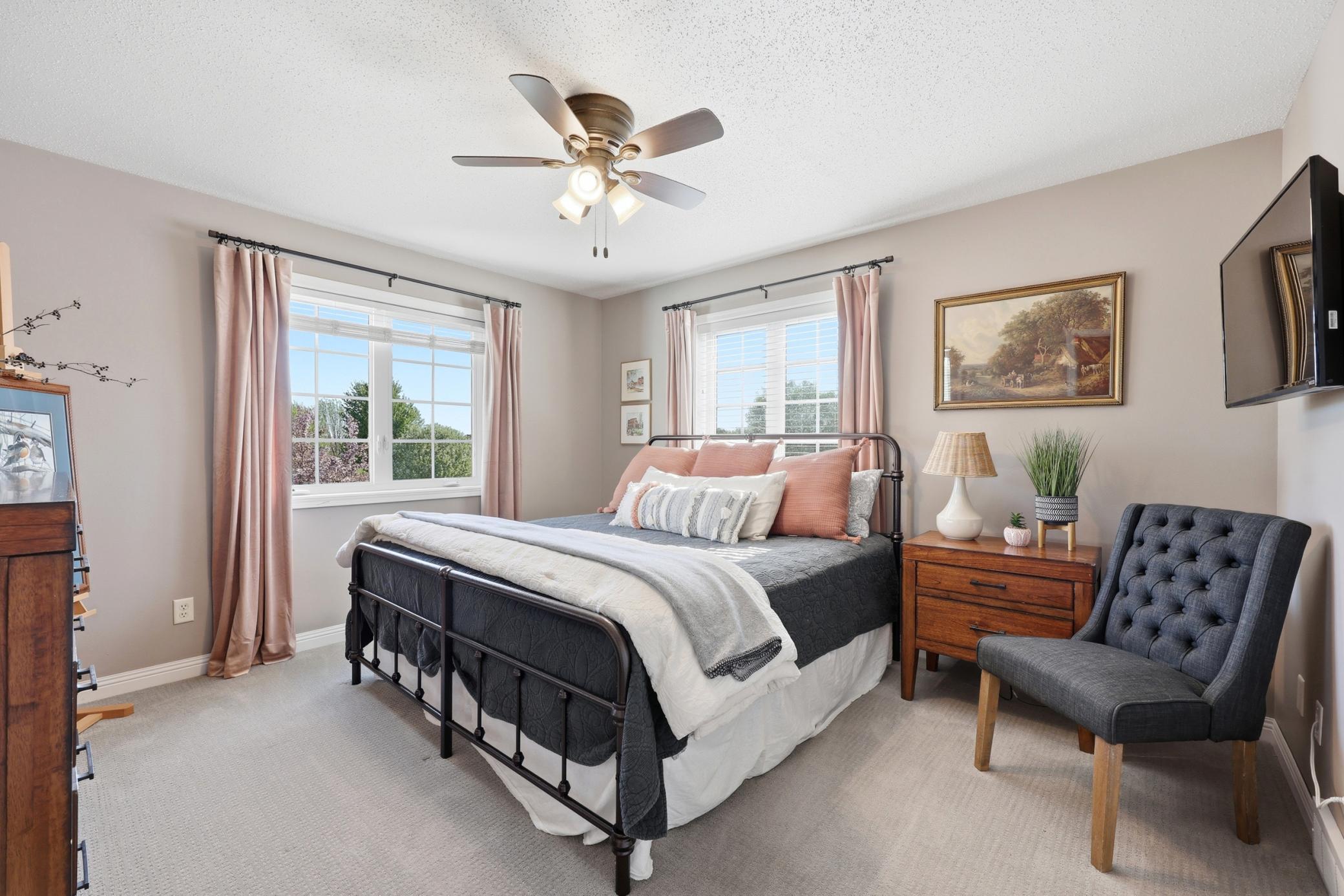FOURTH UPSTAIRS BEDROOM