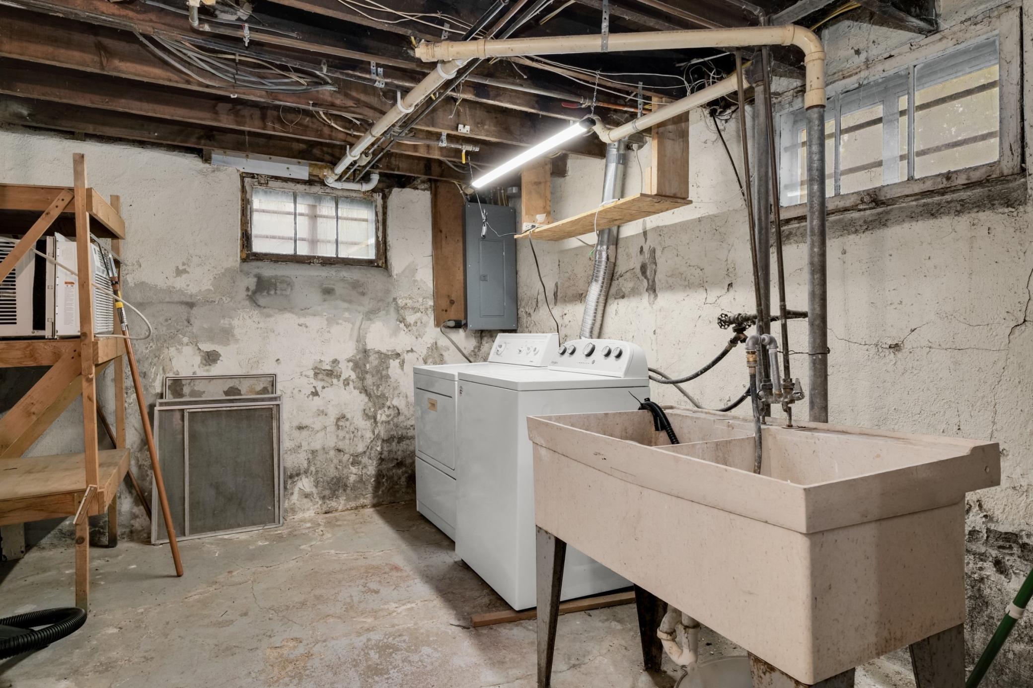 Lower level laundry room