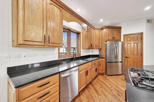 10175 Powers Lake Trail, Saint Paul, MN 55129