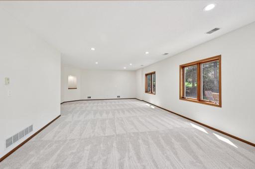 10175 Powers Lake Trail, Saint Paul, MN 55129