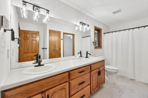 10175 Powers Lake Trail, Saint Paul, MN 55129