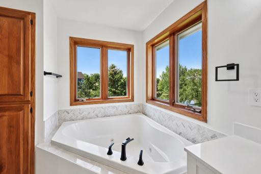 10175 Powers Lake Trail, Saint Paul, MN 55129