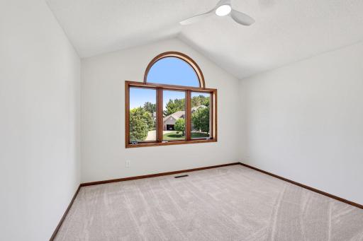 10175 Powers Lake Trail, Saint Paul, MN 55129