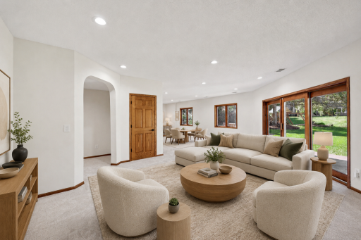 10175 Powers Lake Trail, Saint Paul, MN 55129