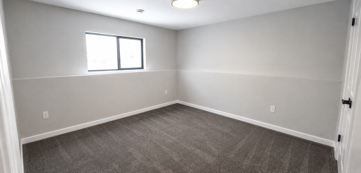 1319 Minnehaha Avenue E, North Saint Paul, MN 55106