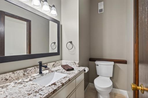 7508 W 77th Street, Chaska, MN 55318