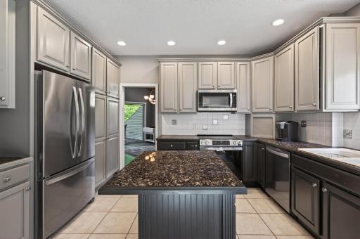 7508 W 77th Street, Chaska, MN 55318