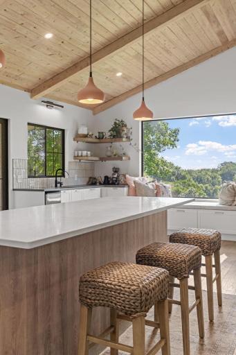 96-web-or-mls-9060 County Rd 26-9.jpg