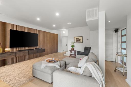 132-web-or-mls-9060 County Rd 26-45.jpg