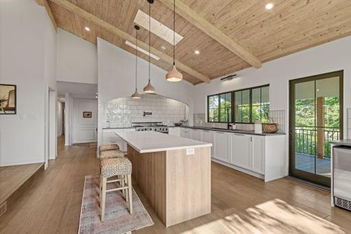 93-web-or-mls-9060 County Rd 26-6.jpg