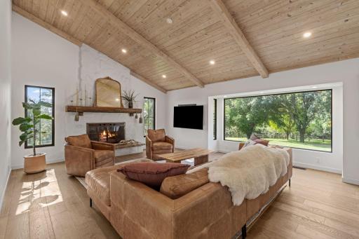 101-web-or-mls-9060 County Rd 26-14.jpg