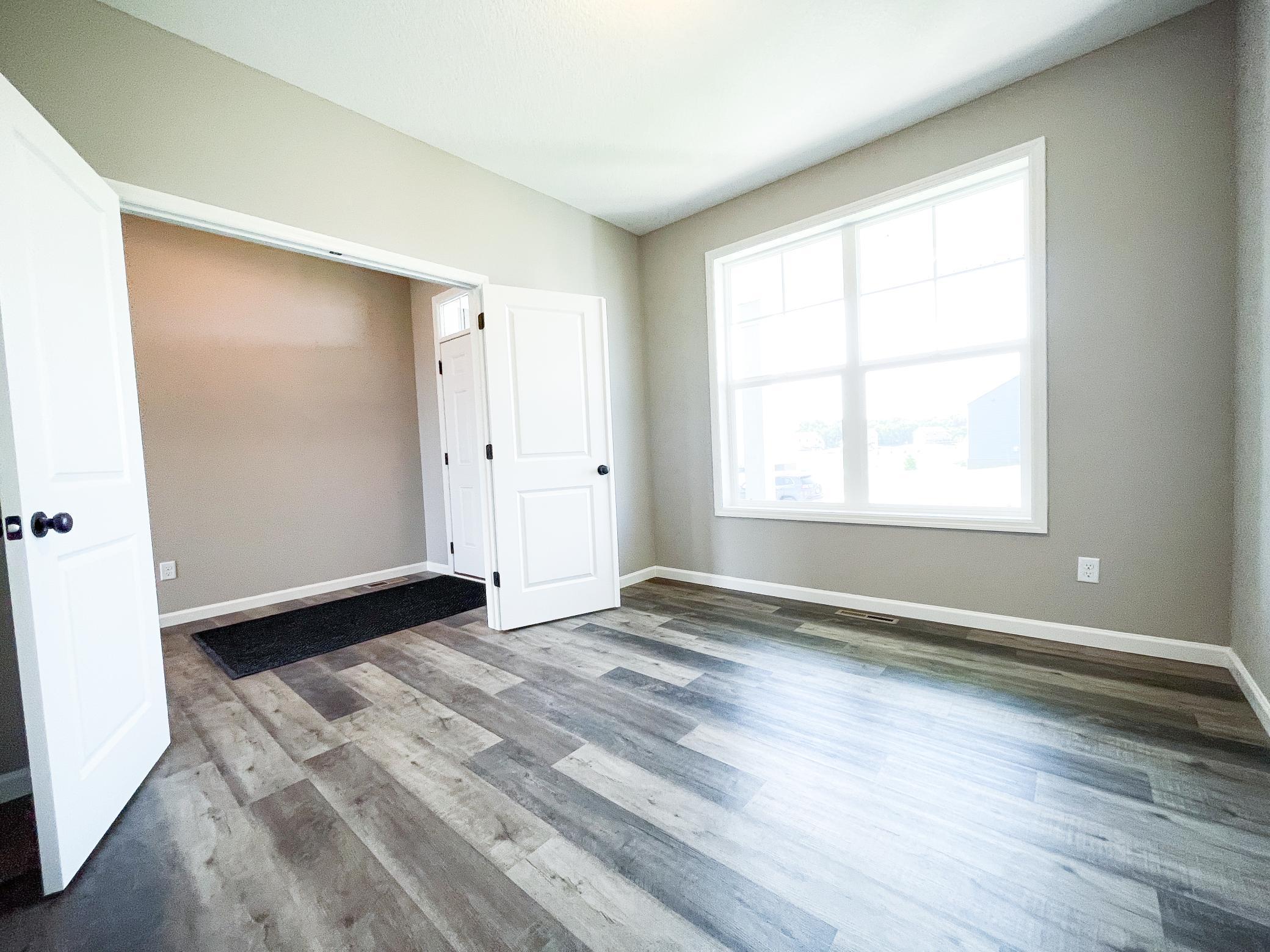 Photo of previously finished home of same floor plan.