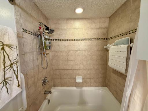 16260 Xenia Street NW, Andover, MN 55304