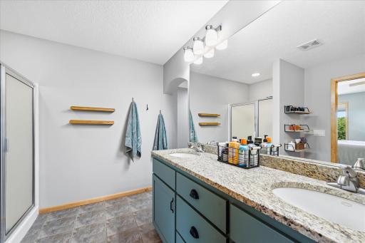 101 Gibson Court, Buffalo, MN 55313