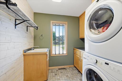 101 Gibson Court, Buffalo, MN 55313