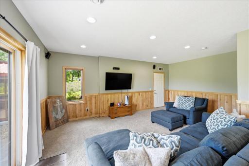 101 Gibson Court, Buffalo, MN 55313