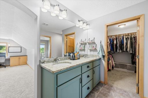 101 Gibson Court, Buffalo, MN 55313