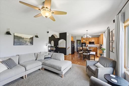 101 Gibson Court, Buffalo, MN 55313