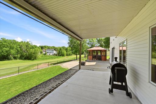 101 Gibson Court, Buffalo, MN 55313