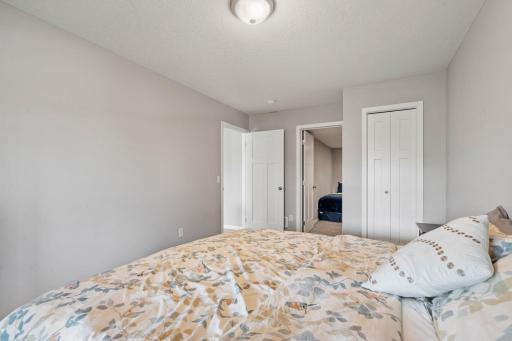 17662 Hayes Avenue, Lakeville, MN 55044