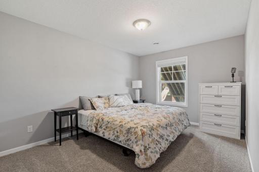 17662 Hayes Avenue, Lakeville, MN 55044