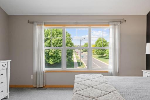 17662 Hayes Avenue, Lakeville, MN 55044