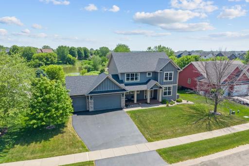 Custom built Country Joe Home set in the desirable Pine Grove neighborhood.