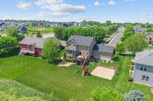 17662 Hayes Avenue, Lakeville, MN 55044