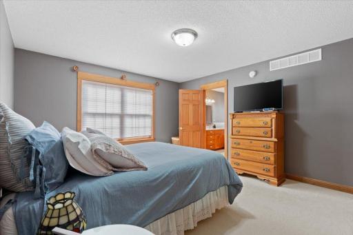 10555 Raven Loop NE, Foley, MN 56329