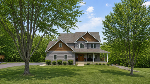 10555 Raven Loop NE, Foley, MN 56329