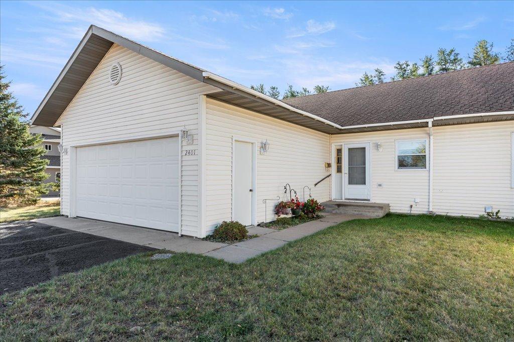 End unit townhome with privacy in the front and back of the home. This is one of three homes in a small association